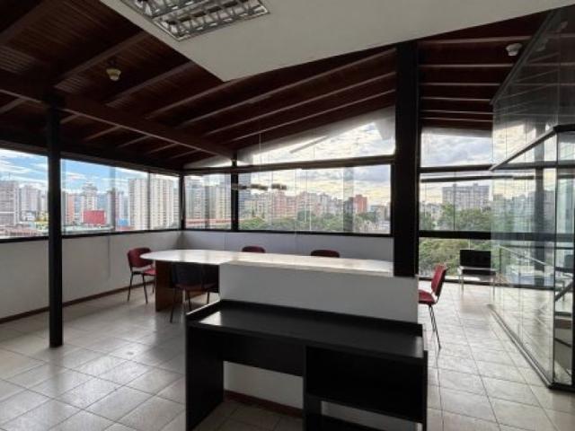 Oficina en alquiler en Miranda, Municipio Miranda