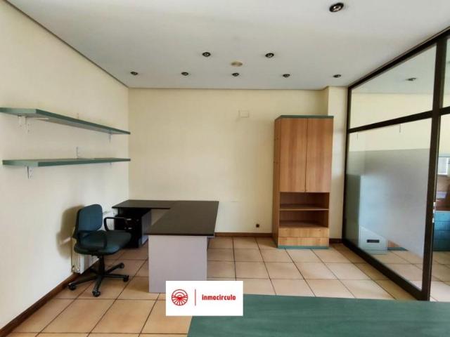 Oficina en alquiler en El Crucero, Burgos