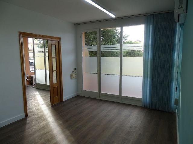 Oficina en alquiler en Calafell