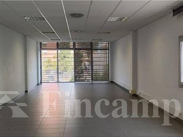 Oficina en alquiler en Barberà Del Vallès, Barri Antic