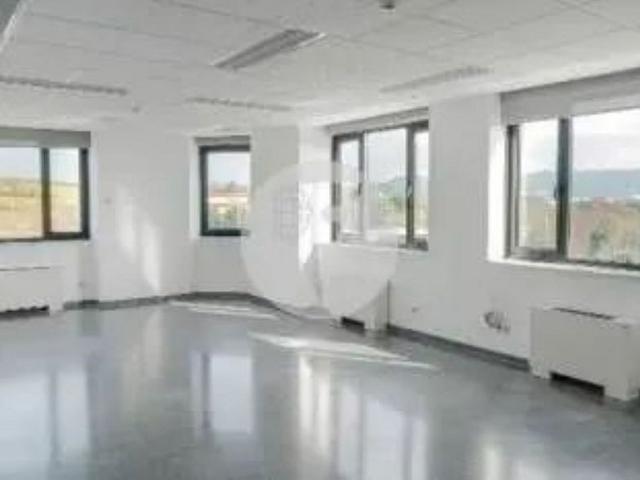 Oficina en alquiler en Santa Perpètua De Mogoda