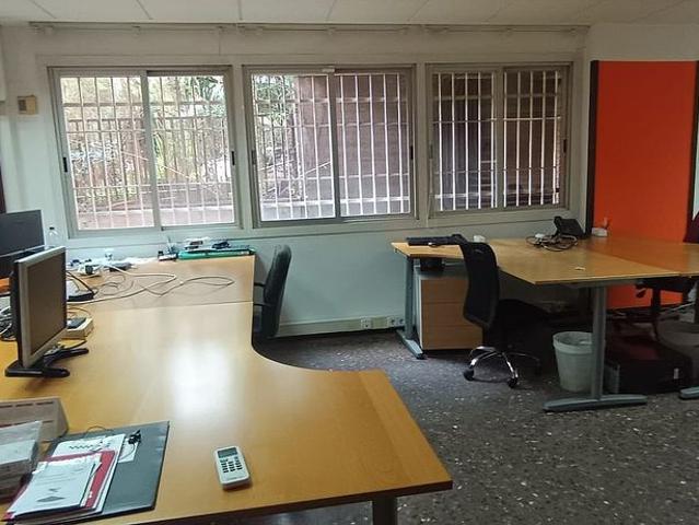 Oficina en alquiler en Can Baró, Barcelona