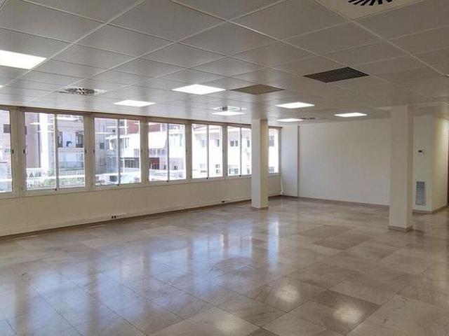 Oficina en alquiler en les Corts, Barcelona