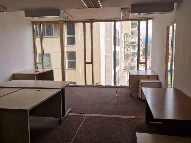 Oficina en alquiler en Centre, Franqueses Del Vallès, Les