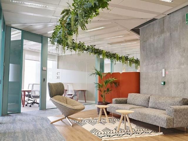 Oficina en alquiler en La Mina - districte 6, Barcelonès