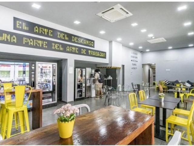 Local Comercial en alquiler en Castilla, Madrid
