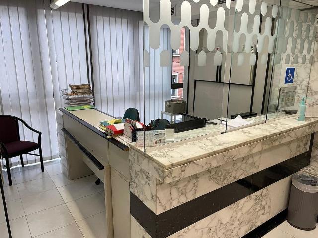 Oficina en alquiler en Eixample, Gironès