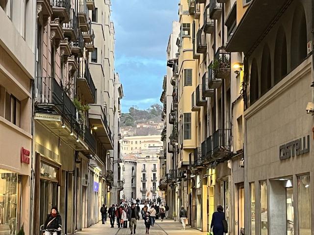 Oficina en alquiler en Centre, Girona