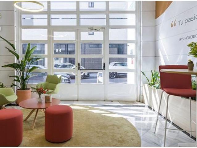 Local Comercial en alquiler en Canillas, Madrid