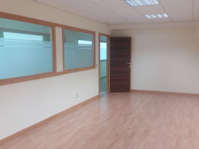 Local Comercial en alquiler en Carbajosa De La Sagrada, Salamanca