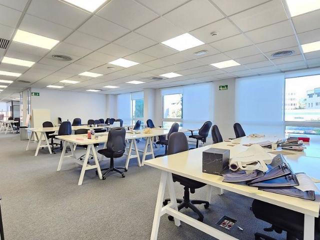 Oficina en alquiler en Sant Just Desvern
