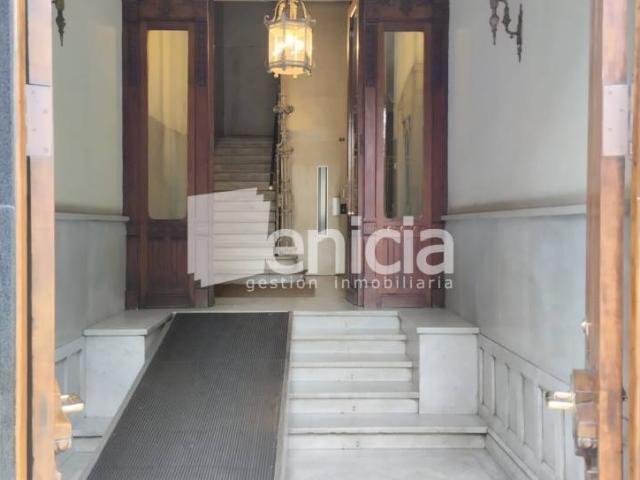 Oficina en alquiler en Oviedo, Casco Antiguo