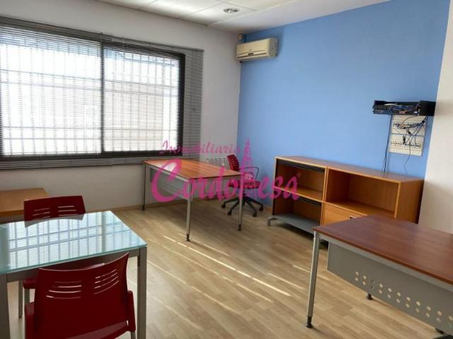 Oficina en alquiler en Las Quemadillas, Córdoba
