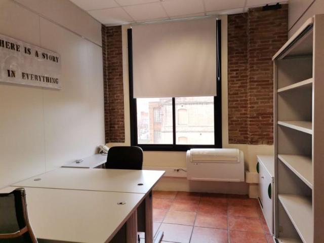 Oficina en alquiler en Cornellà De Llobregat