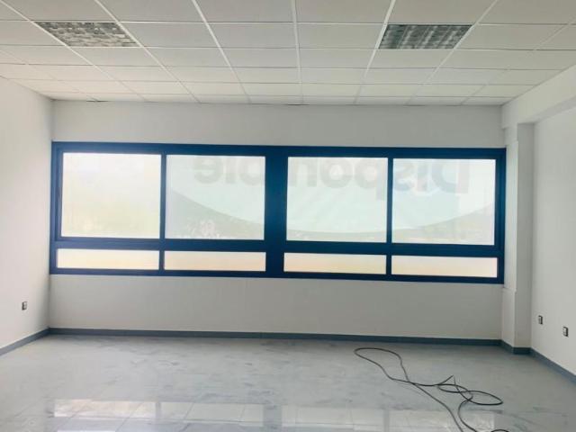 Oficina en alquiler en Dos Hermanas, Sevilla