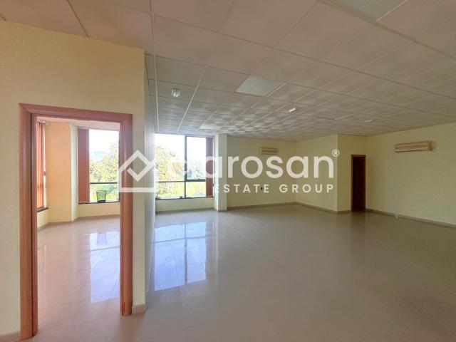 Local Comercial en venta en Málaga, Campanillas