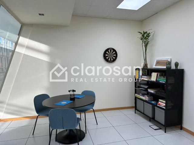 Local Comercial en venta en Málaga, Campanillas