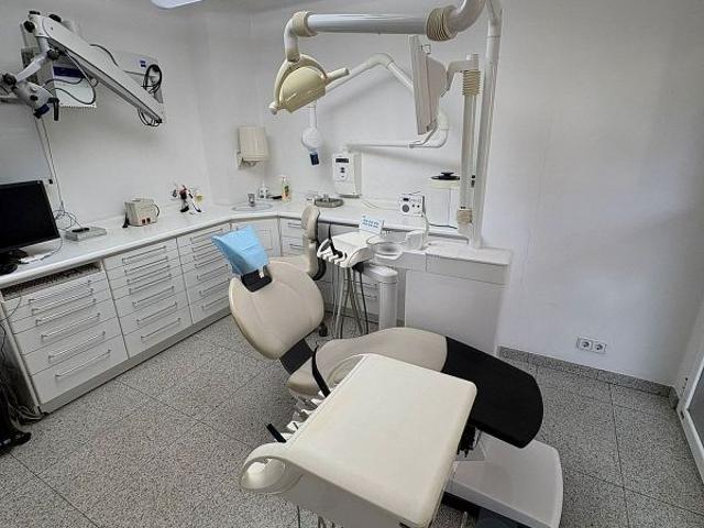 Oficina en alquiler en Girona