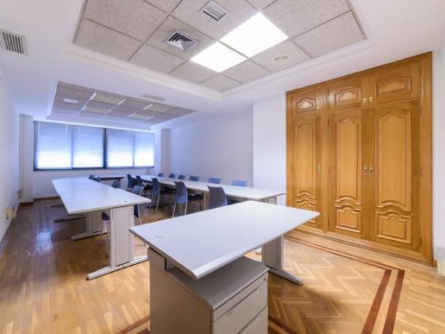 Oficina en alquiler en Beiro, Granada