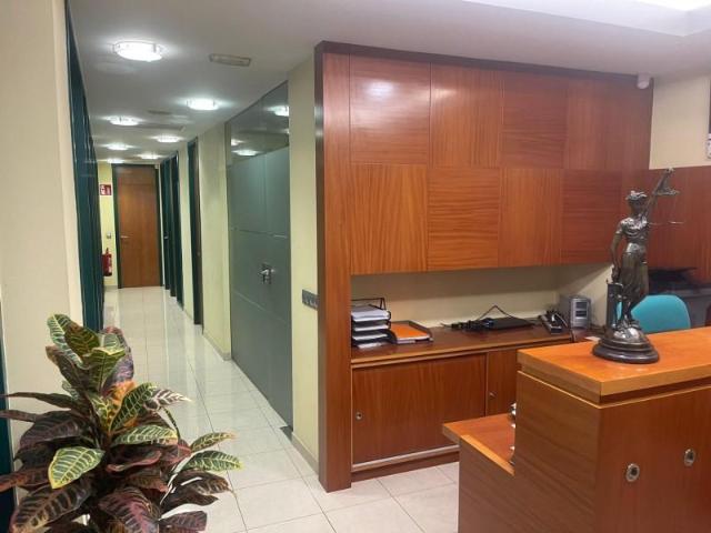 Oficina en alquiler en Igualada