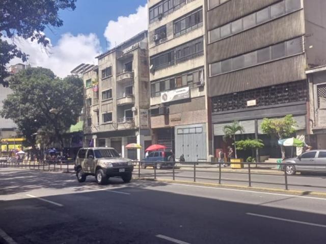 Oficina en alquiler en El Silencio, Caracas