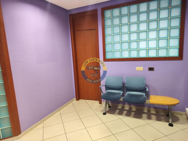 Oficina en alquiler en San Claudio, León