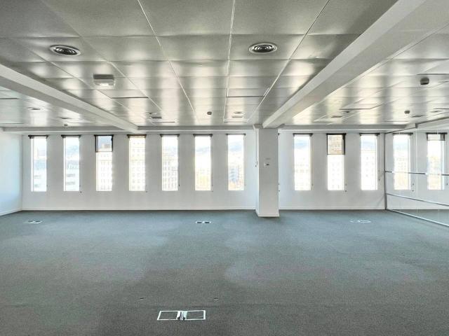 Oficina en alquiler en Eixample, Barcelona