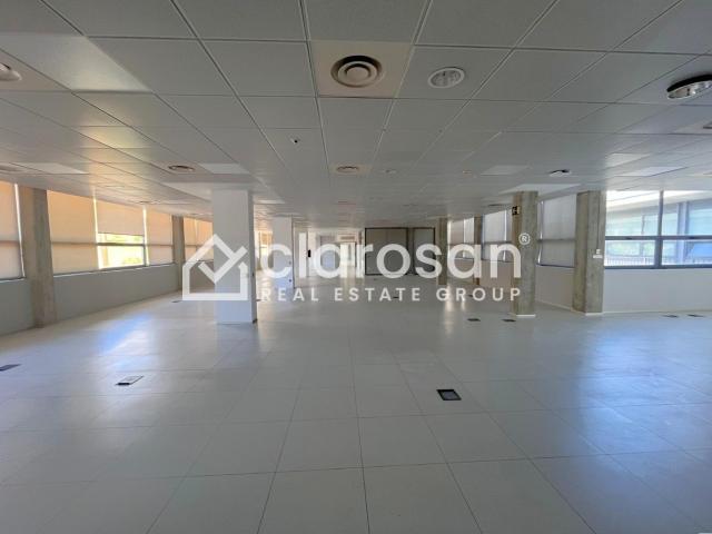 Local Comercial en venta en Málaga, Santa Rosalía-Maqueda