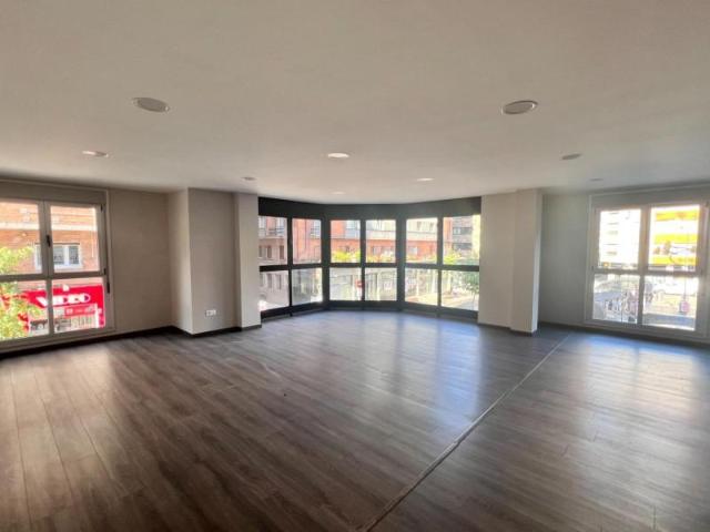 Oficina en alquiler en La Felguera, Langreo