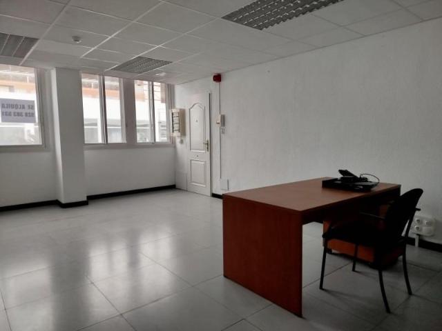 Oficina en alquiler en La Isleta, Gran Canaria