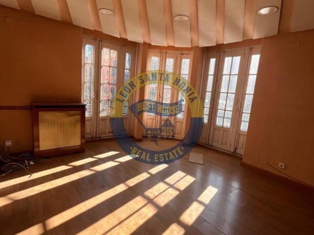 Oficina en alquiler en León