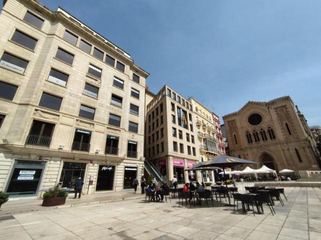 Oficina en alquiler en Segrià, Catalunya