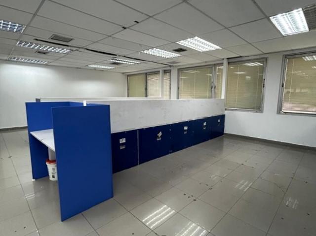 Oficina en alquiler en Leoncio Martínez, Miranda