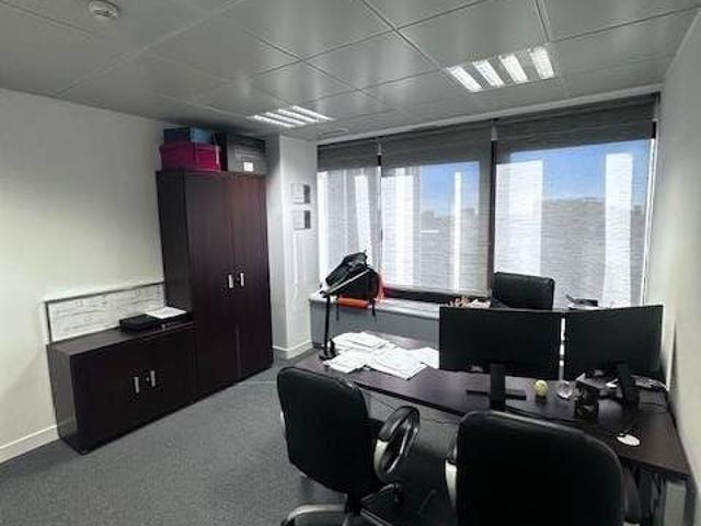 Oficina en alquiler en Medina-sidonia, Madrid