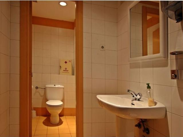 Local Comercial en alquiler en Madrid, San Blas - Canillejas