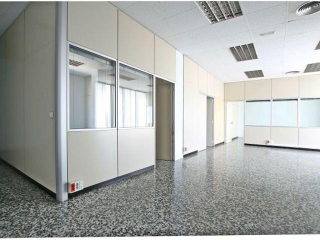 Local Comercial en alquiler en Madrid, Rejas
