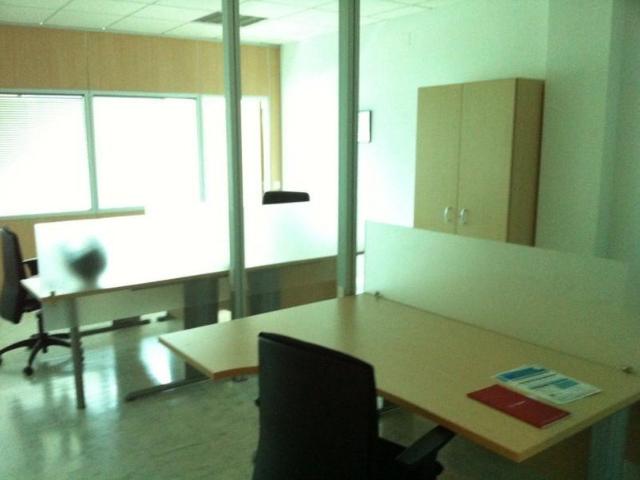 Oficina en alquiler en Mairena Del Aljarafe