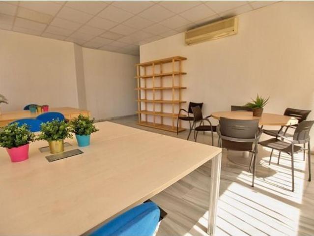 Local Comercial en alquiler en Mairena Del Aljarafe