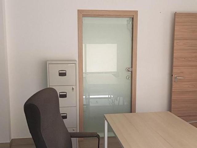 Oficina en alquiler en Bons Aires, Palma