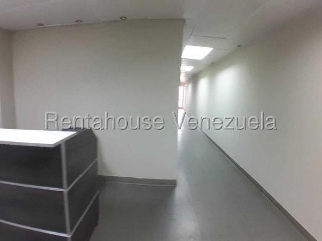 Oficina en alquiler en Cacique Mara, Maracaibo