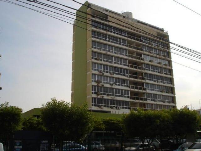 Oficina en alquiler en Cacique Mara, Maracaibo