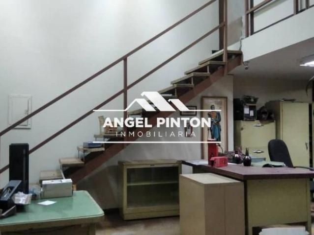 Oficina en alquiler en Cacique Mara, Maracaibo