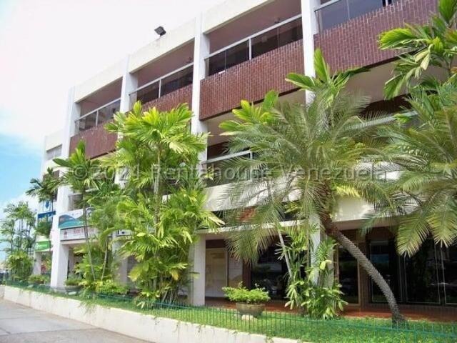 Oficina en alquiler en Cacique Mara, Maracaibo