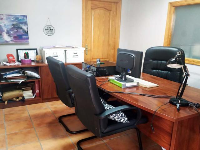 Oficina en alquiler en Marbella, Miraflores