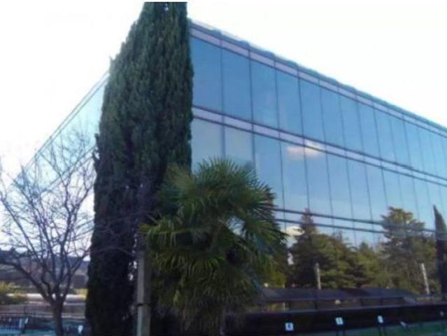 Local Comercial en alquiler en Moncloa-Aravaca, Madrid
