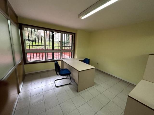 Oficina en alquiler en Ourense, Casco Vello