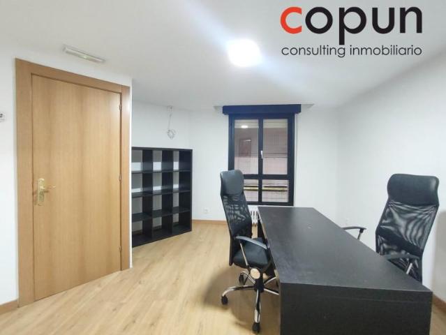 Oficina en alquiler en Oviedo, Asturias