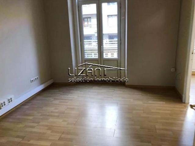 Oficina en alquiler en Oviedo, Asturias