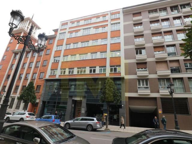 Oficina en alquiler en Oviedo, Llamaquique