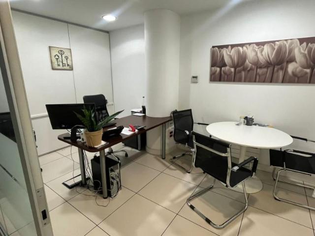 Oficina en alquiler en Sabadell, Can Puiggener